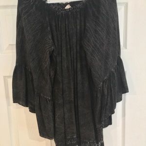 Altar’d State off shoulder top